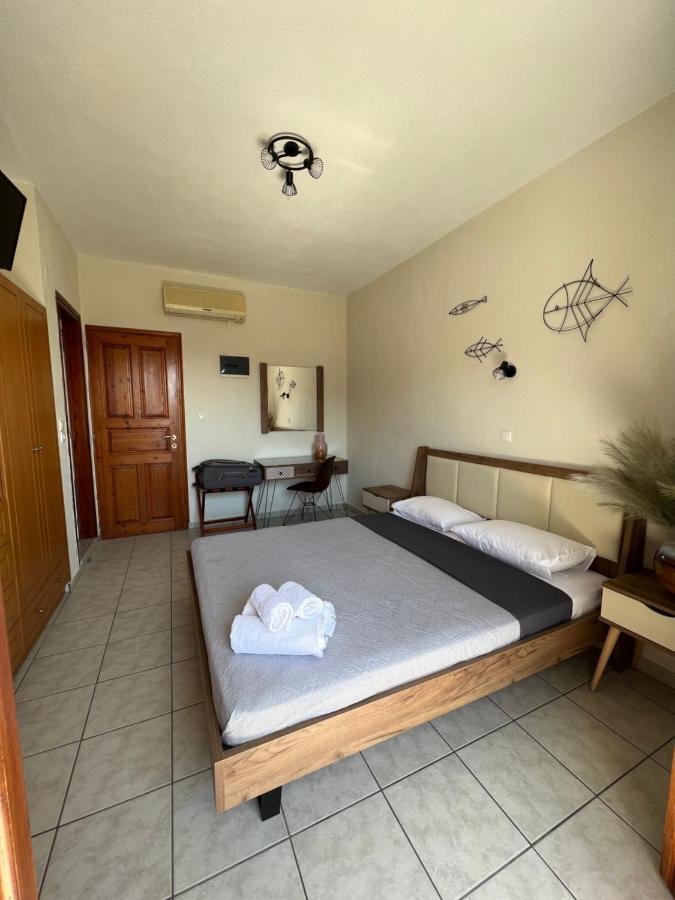 Jimmy'S Guest House Skiathos Exterior photo
